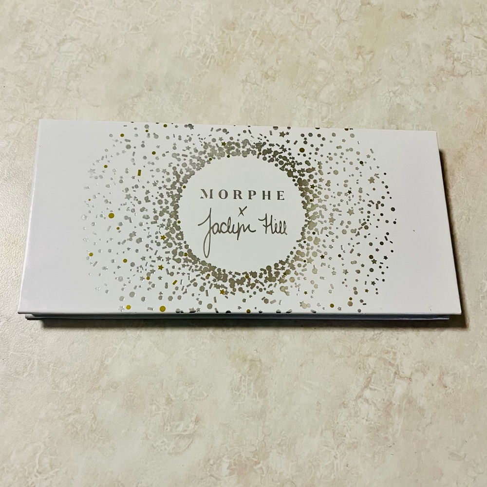 MORPHE JACLYN HILL ARMED & DANGEROUS EYESHADOW PALETTE